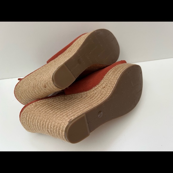 Marc Fisher Womens Olivia Espadille wedge sandals size 11. - Picture 8 of 12